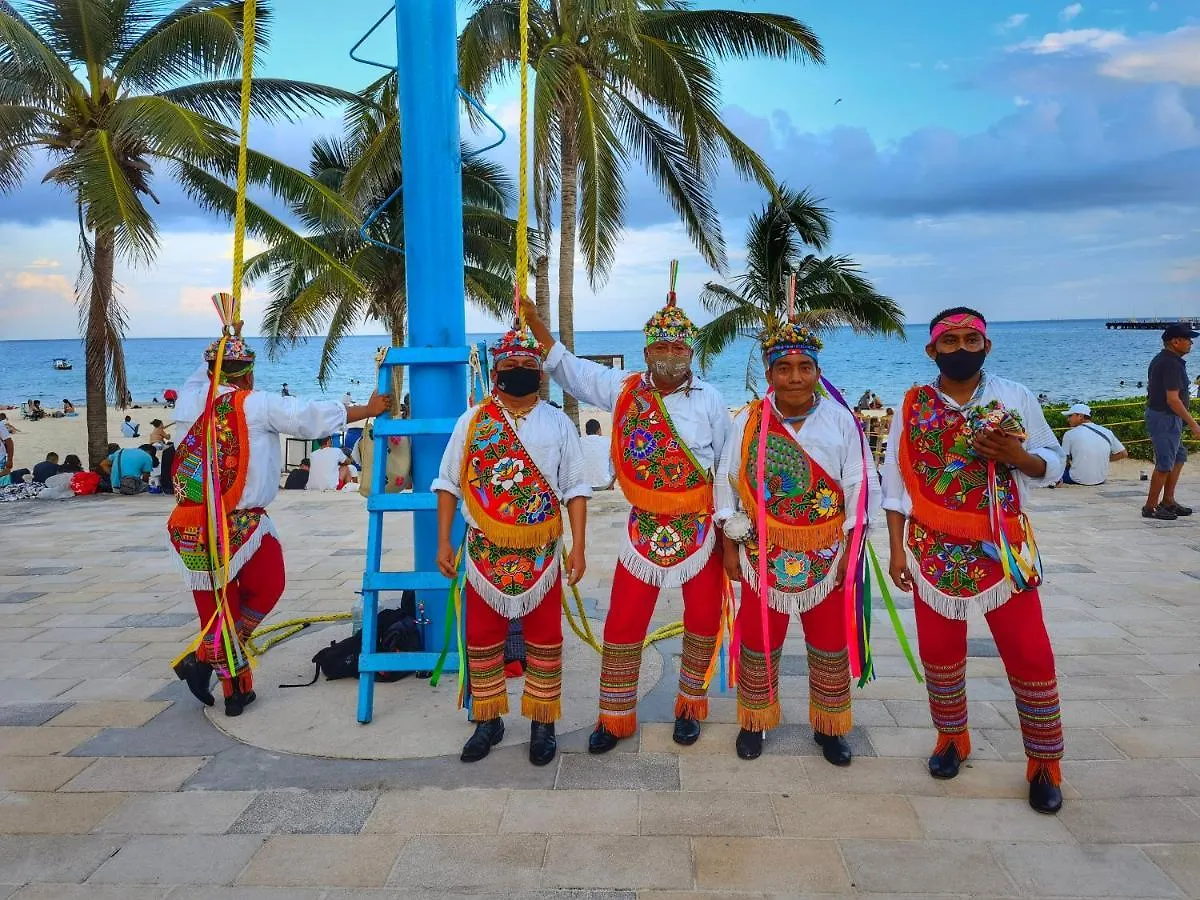 Hotel Hulku Playa del Carmen