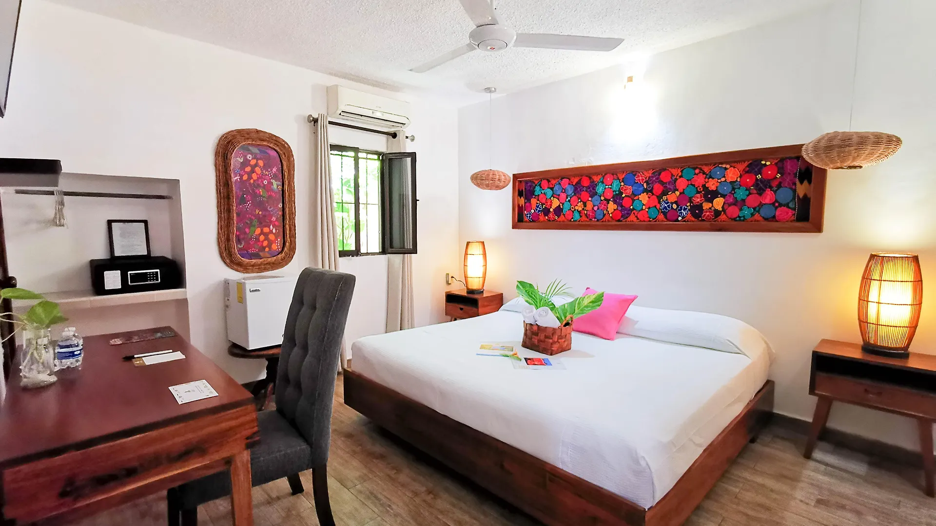 Hotel Hulku Playa del Carmen 3*,